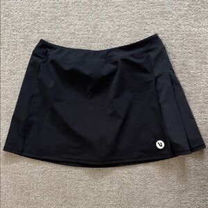Vuori Black Skort